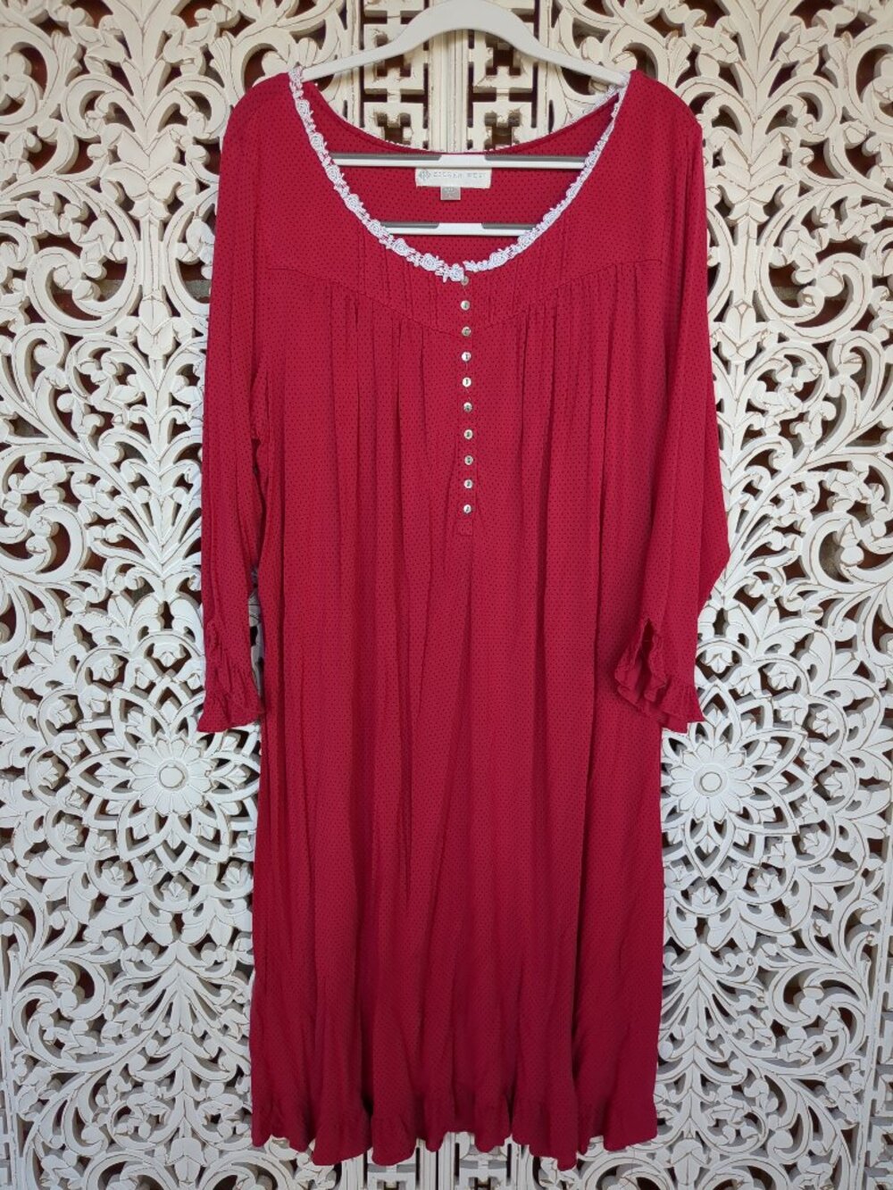 Vintage Comfy Soft Long Ruffled Sleeve Nightgown - Picture 1 of 10